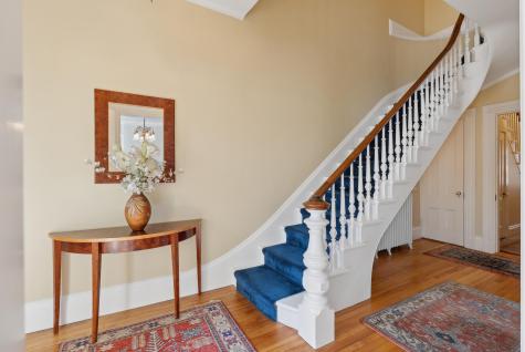 64 Thomas Street Portland ME 04102