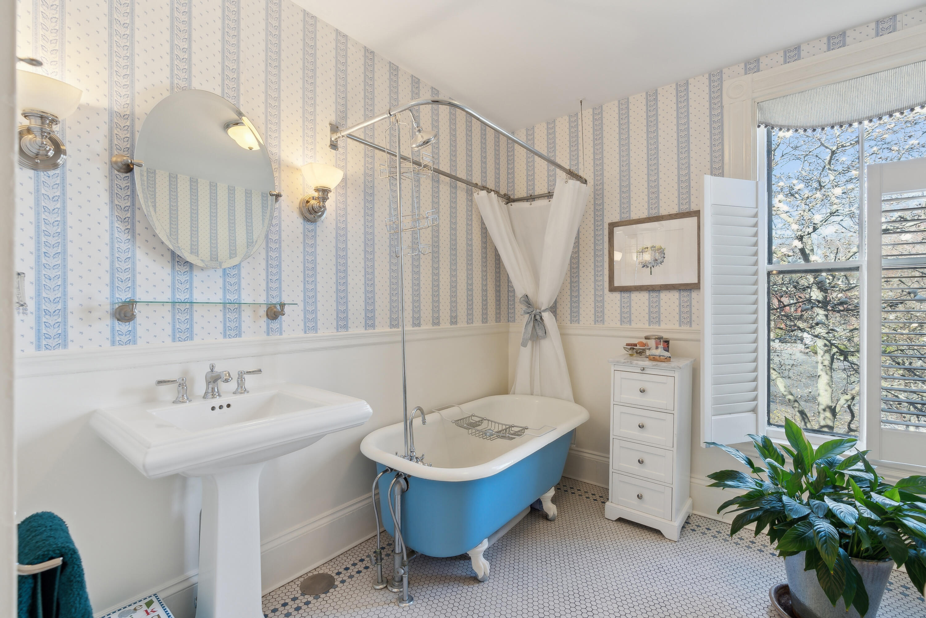 64 Thomas Street Portland ME 04102