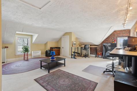 64 Thomas Street Portland ME 04102