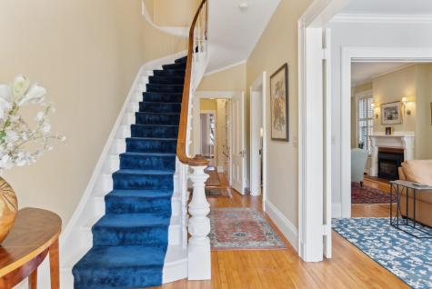 64 Thomas Street Portland ME 04102