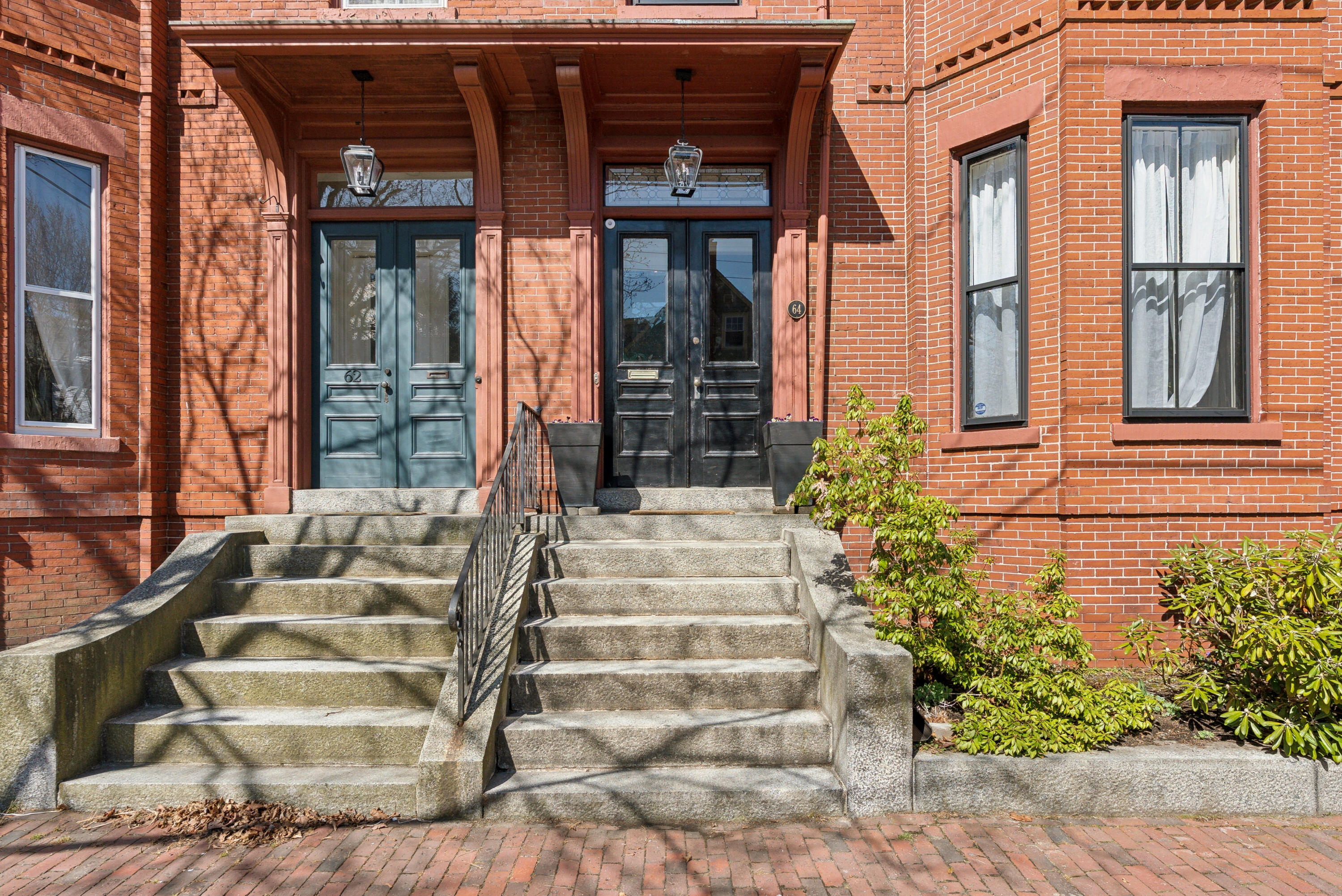 64 Thomas Street Portland ME 04102