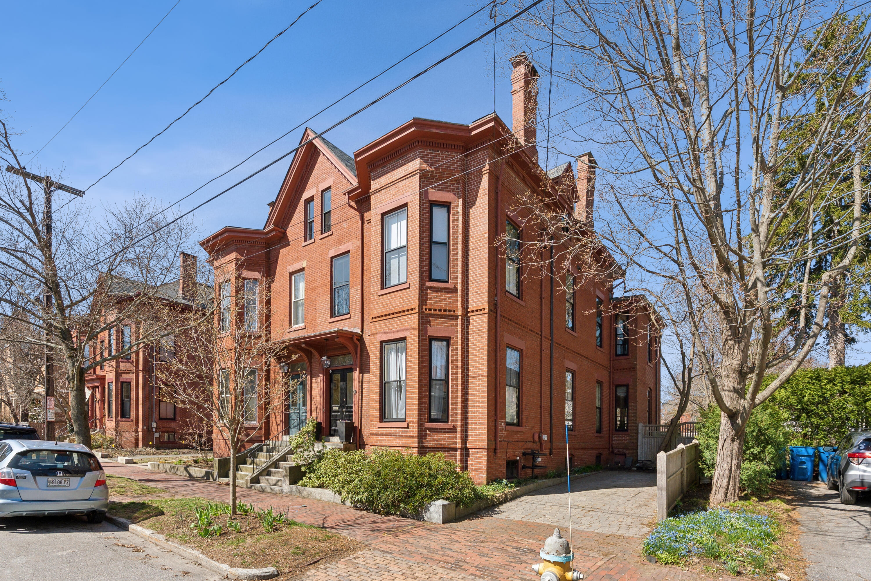 64 Thomas Street Portland ME 04102