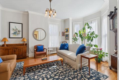 64 Thomas Street Portland ME 04102