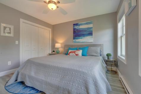 129 W West Grand Avenue Old Orchard Beach ME 04064