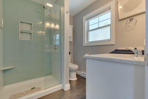 129 W West Grand Avenue Old Orchard Beach ME 04064