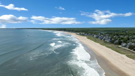 129 W West Grand Avenue Old Orchard Beach ME 04064