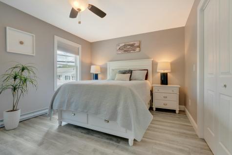 129 W West Grand Avenue Old Orchard Beach ME 04064