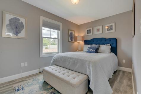 129 W West Grand Avenue Old Orchard Beach ME 04064