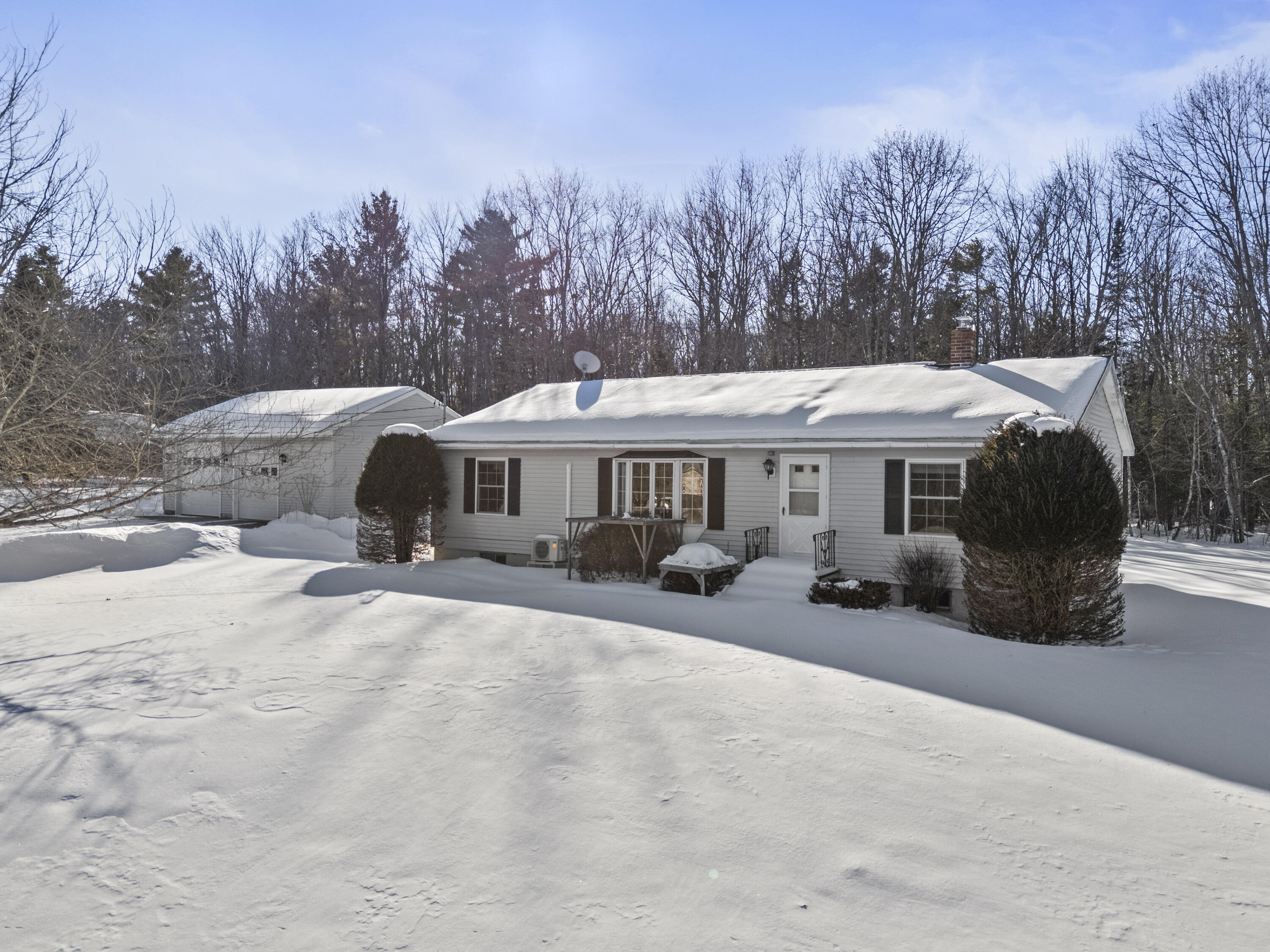 80 Townsend Road Hebron ME 04238