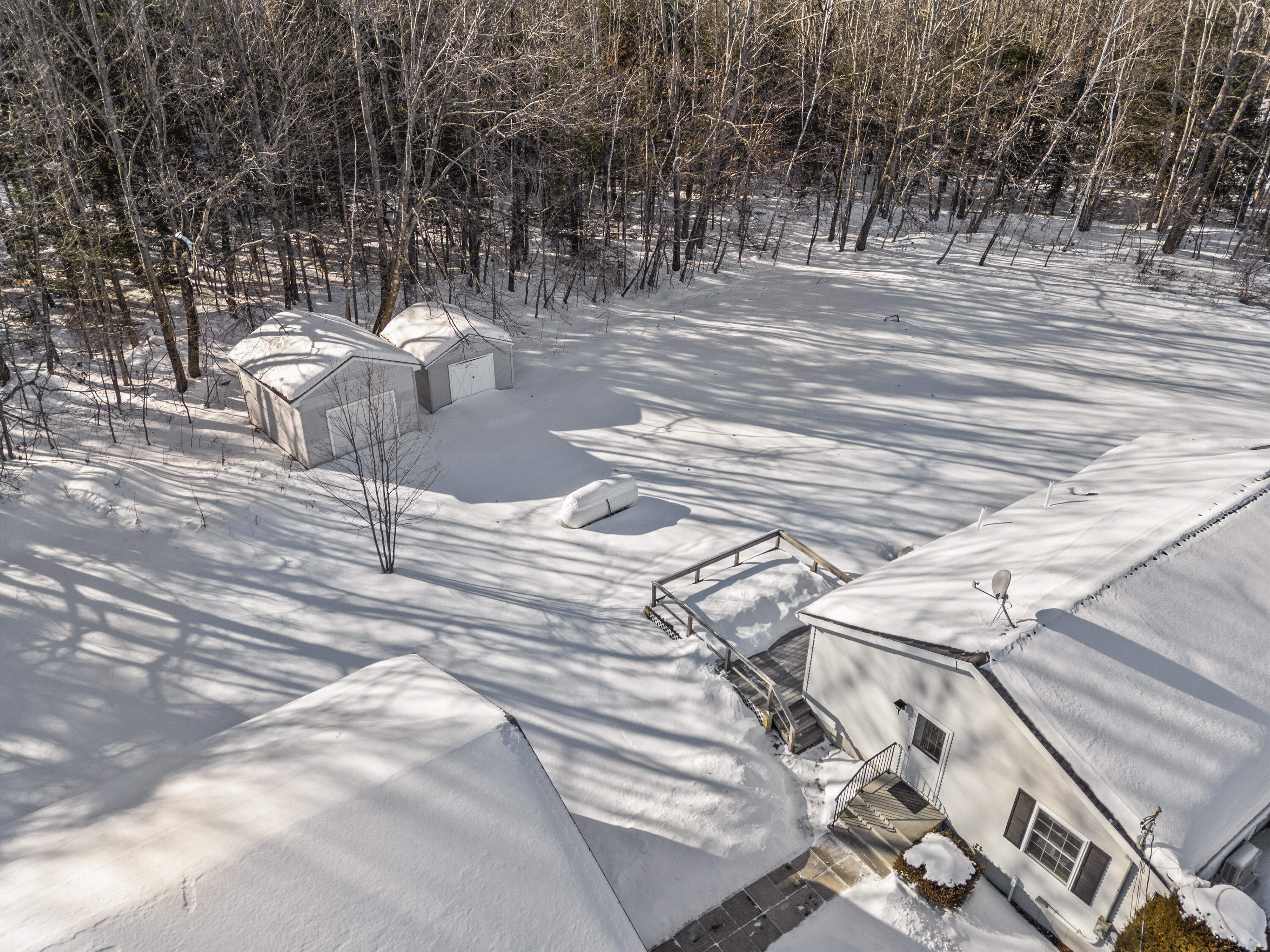 80 Townsend Road Hebron ME 04238