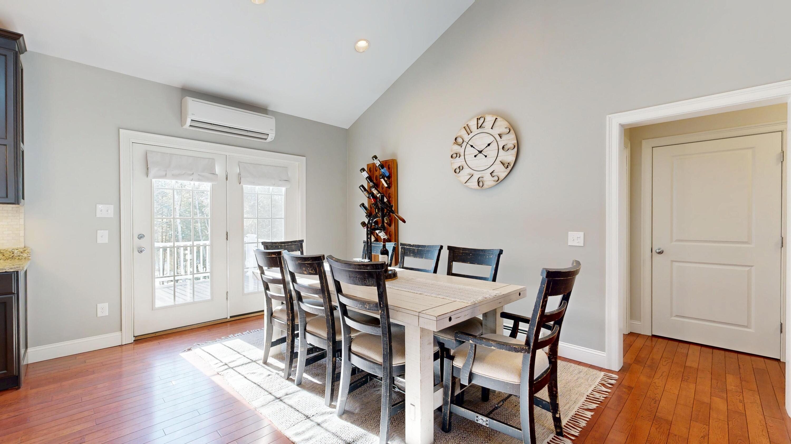 17 Bowdoin Drive Lewiston ME 04240