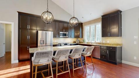 17 Bowdoin Drive Lewiston ME 04240