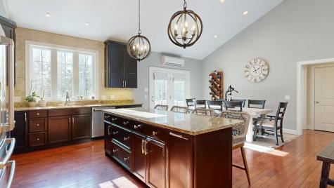 17 Bowdoin Drive Lewiston ME 04240