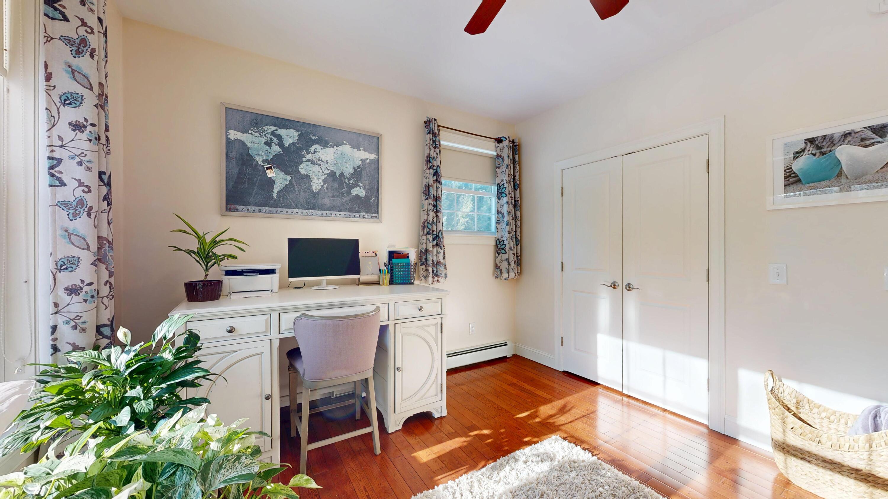 17 Bowdoin Drive Lewiston ME 04240