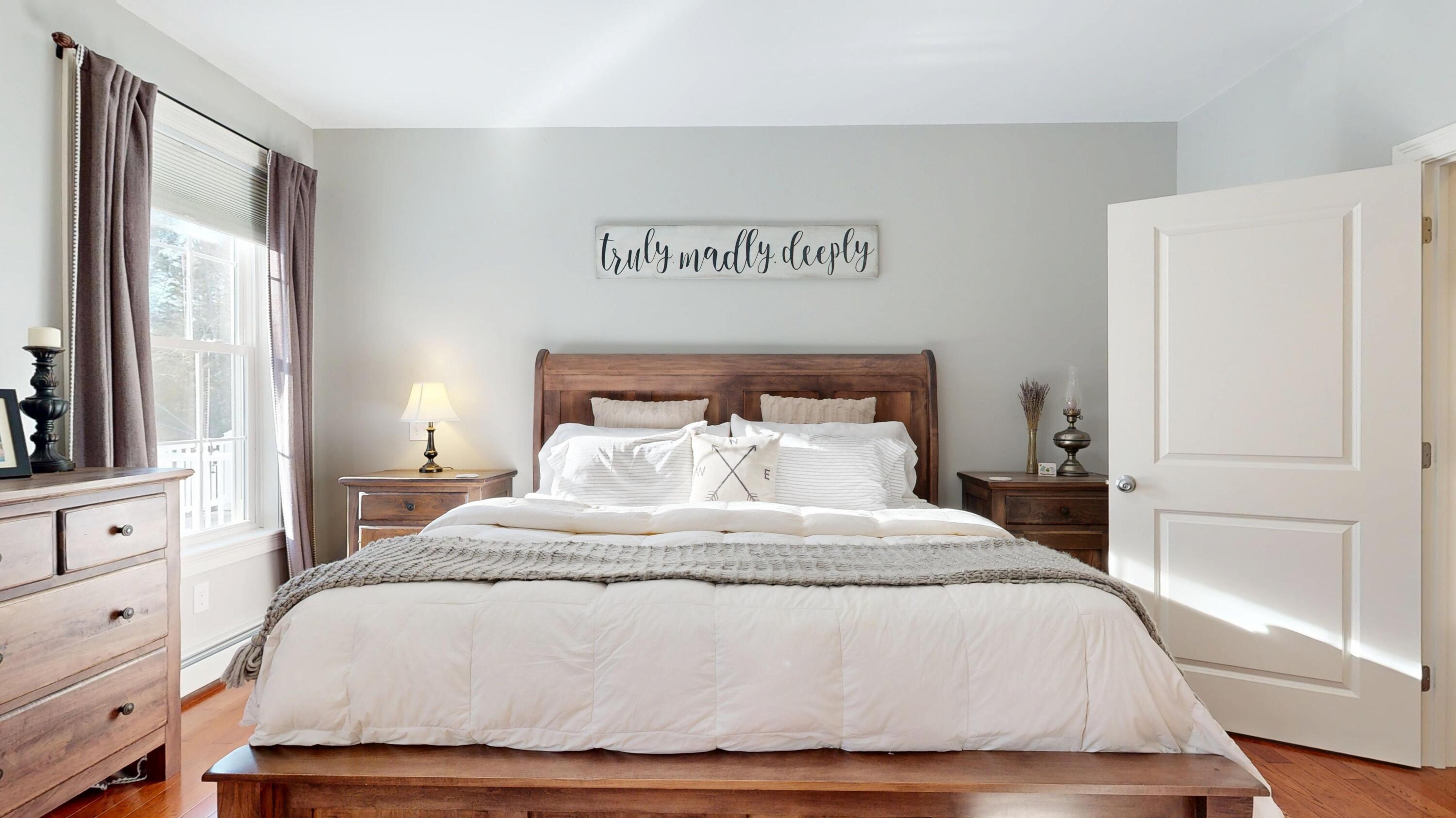 17 Bowdoin Drive Lewiston ME 04240