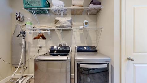 17 Bowdoin Drive Lewiston ME 04240