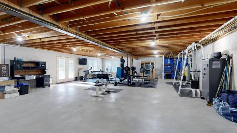 17 Bowdoin Drive Lewiston ME 04240