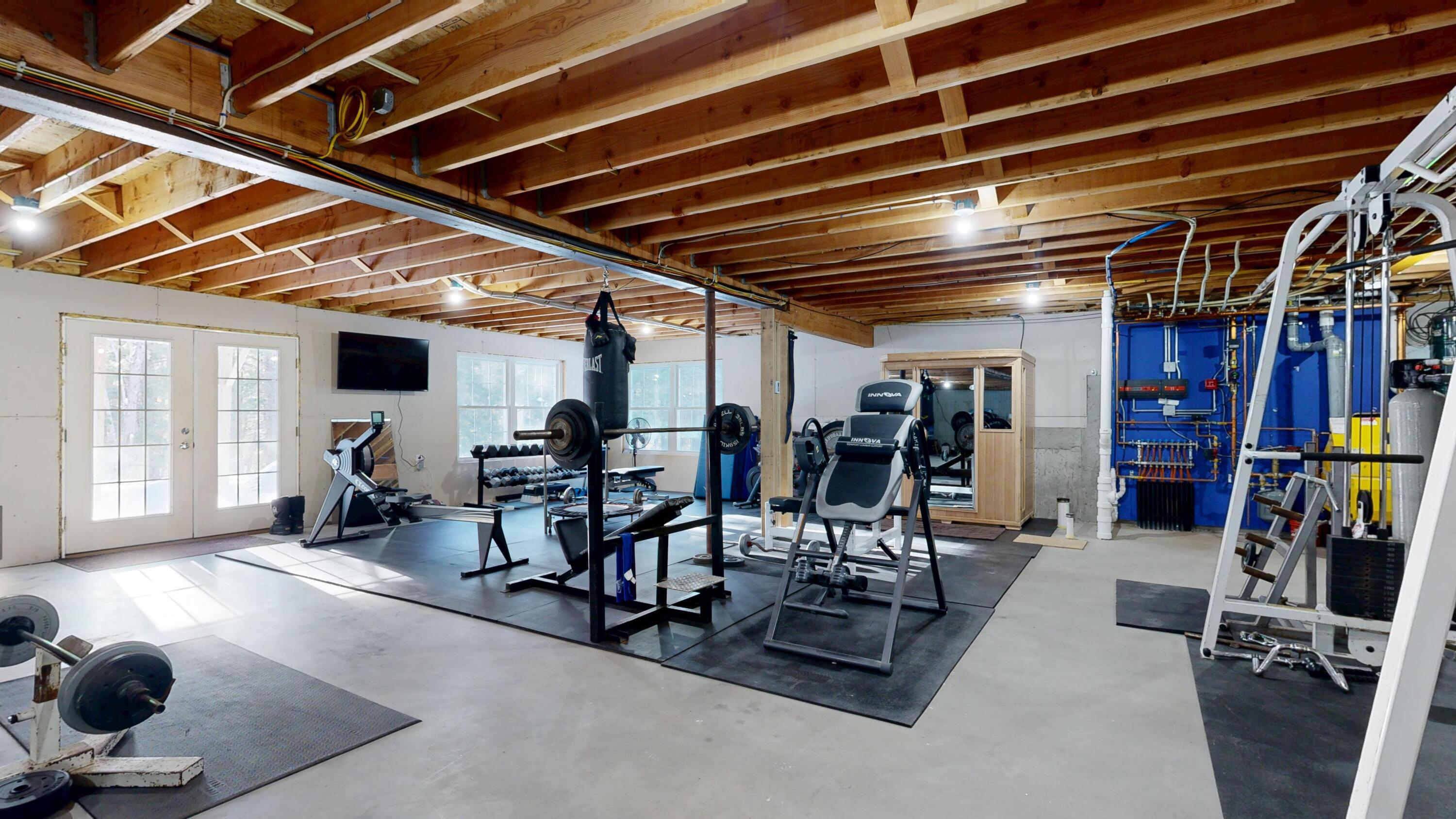 17 Bowdoin Drive Lewiston ME 04240