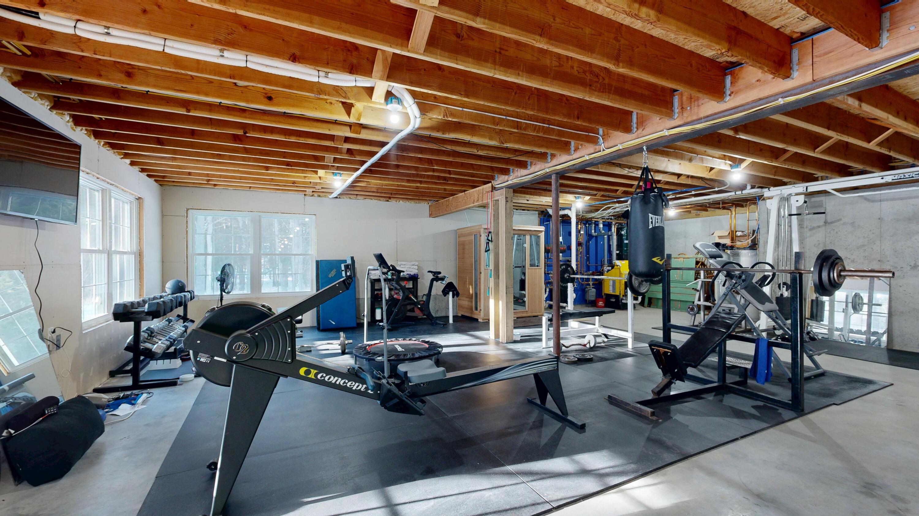 17 Bowdoin Drive Lewiston ME 04240