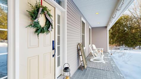 17 Bowdoin Drive Lewiston ME 04240