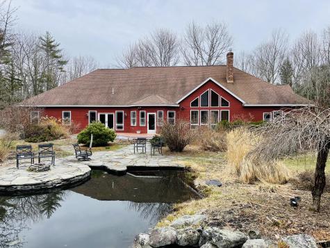 32 Brookside Drive Falmouth ME 04105