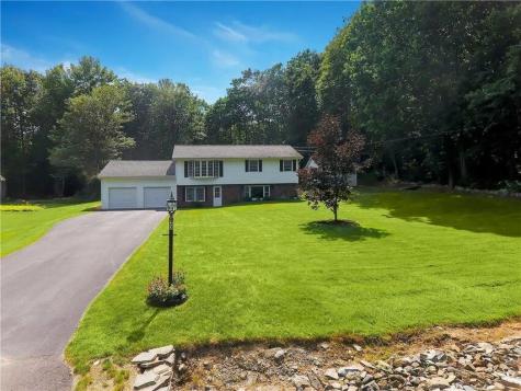 23 Tilbury Park Gardiner ME 04345