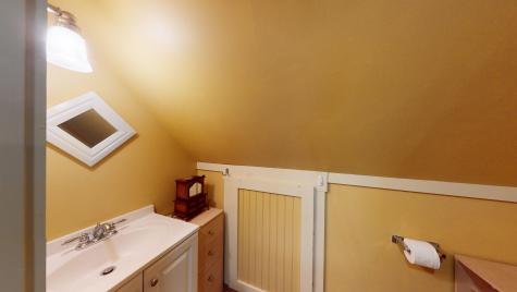 6 Bishop Road Poland ME 04274
