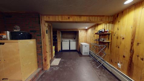 6 Bishop Road Poland ME 04274