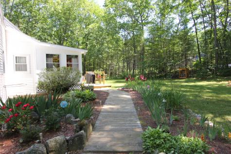 6 Bishop Road Poland ME 04274