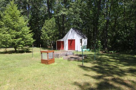 6 Bishop Road Poland ME 04274