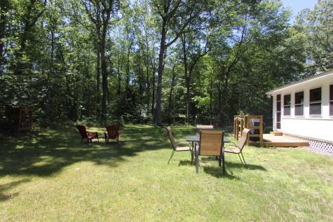 6 Bishop Road Poland ME 04274
