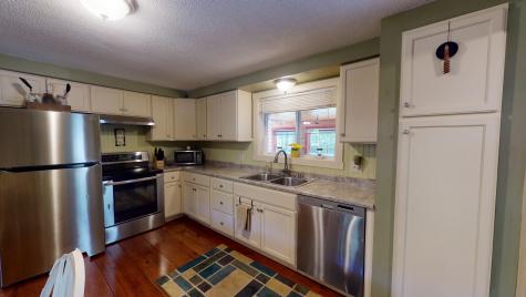 6 Bishop Road Poland ME 04274