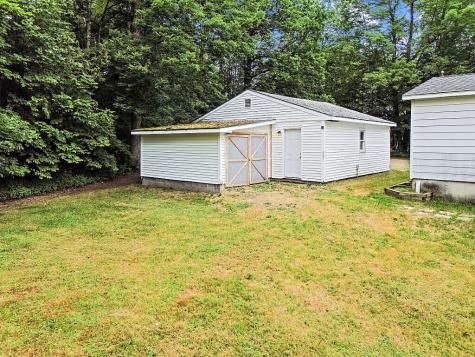 329 Reed Road Windsor ME 04363