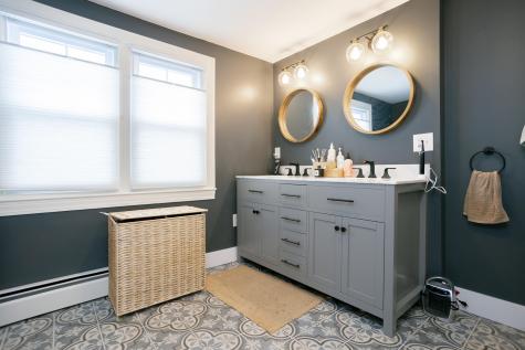 132 Walnut Street South Portland ME 04106