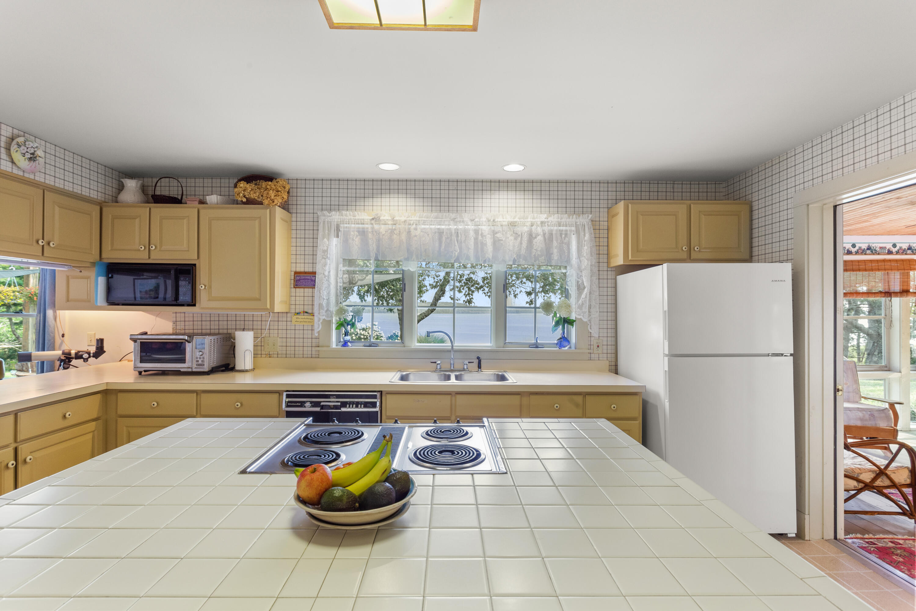 73 Narrows Way Lamoine ME 04605