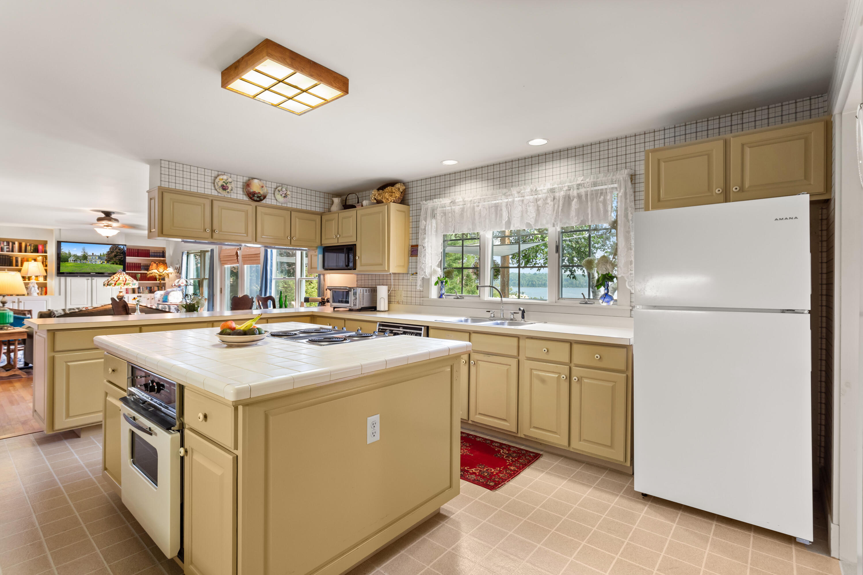 73 Narrows Way Lamoine ME 04605