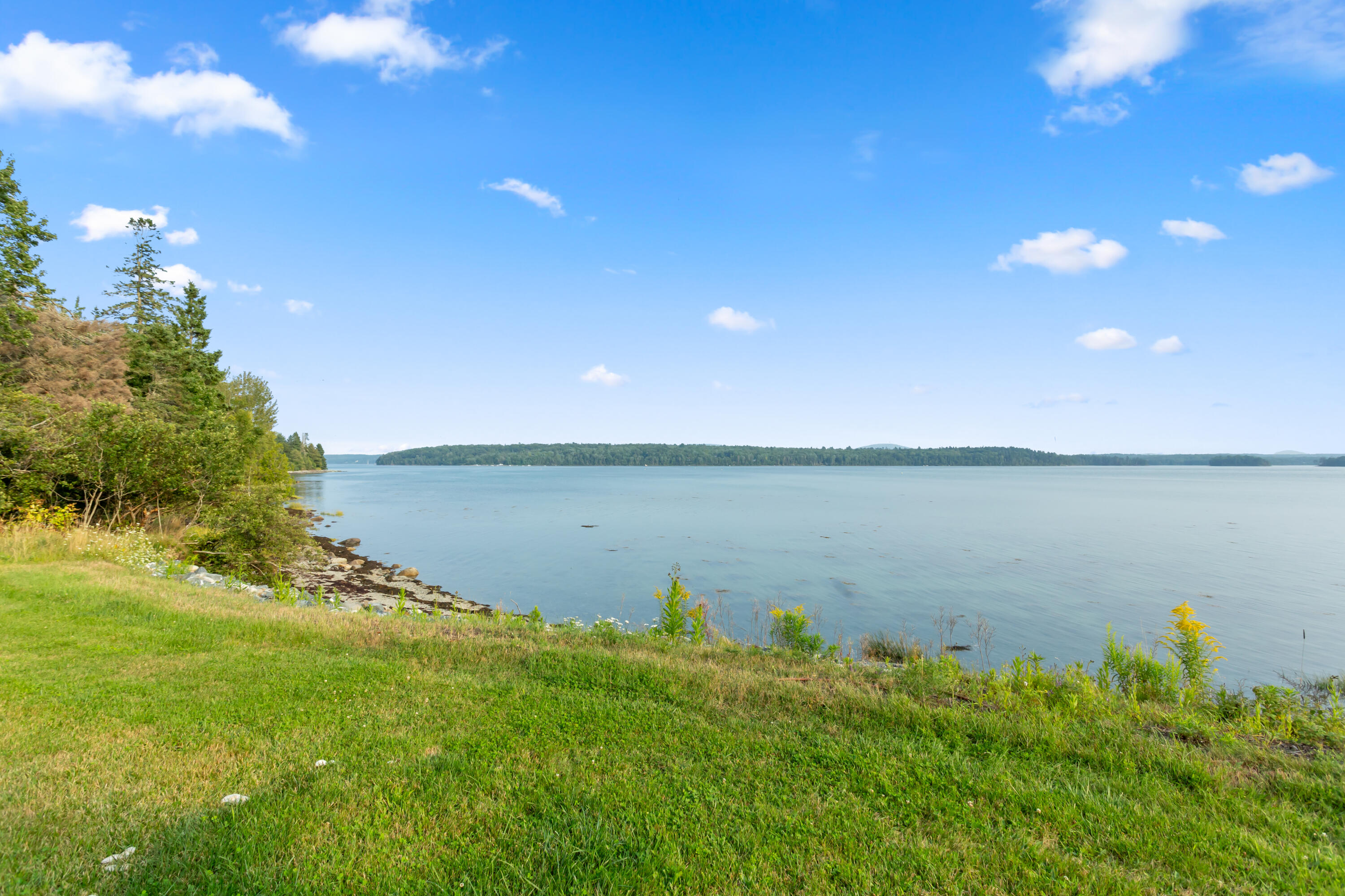 73 Narrows Way Lamoine ME 04605