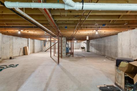 73 Narrows Way Lamoine ME 04605