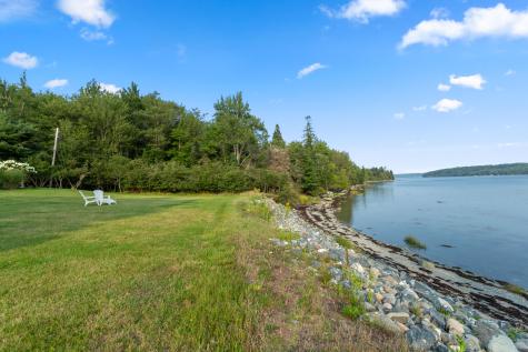 73 Narrows Way Lamoine ME 04605