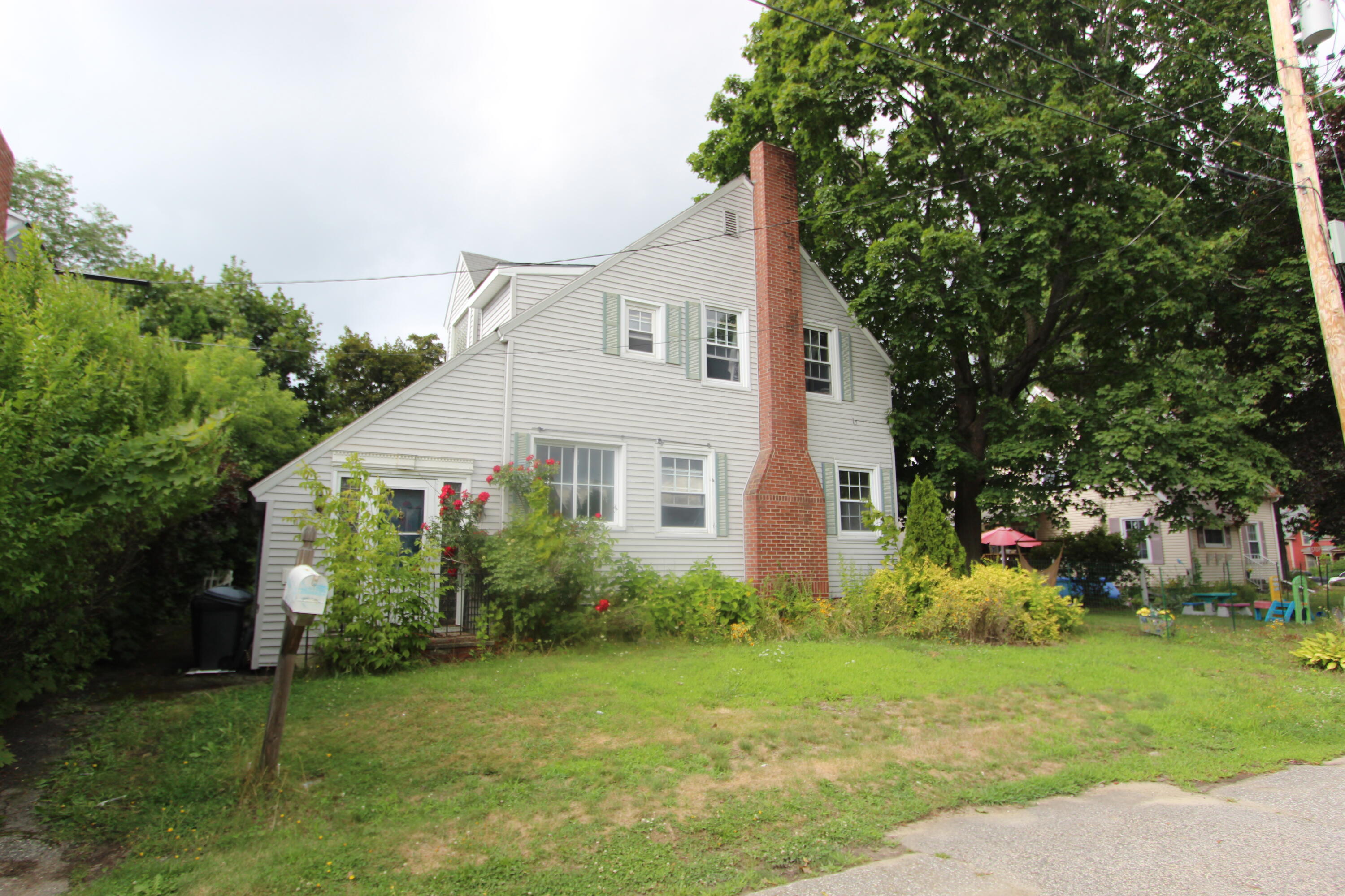 18 Bellegarde Avenue Lewiston ME 04240