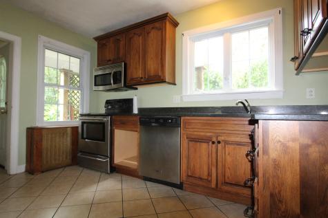 18 Bellegarde Avenue Lewiston ME 04240