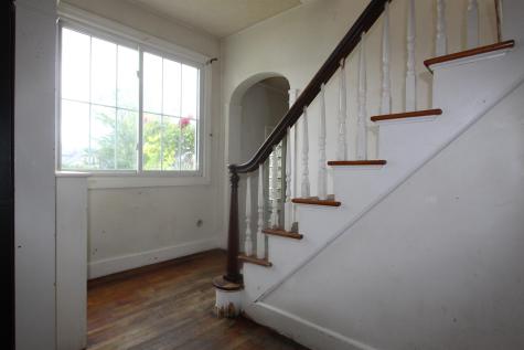 18 Bellegarde Avenue Lewiston ME 04240