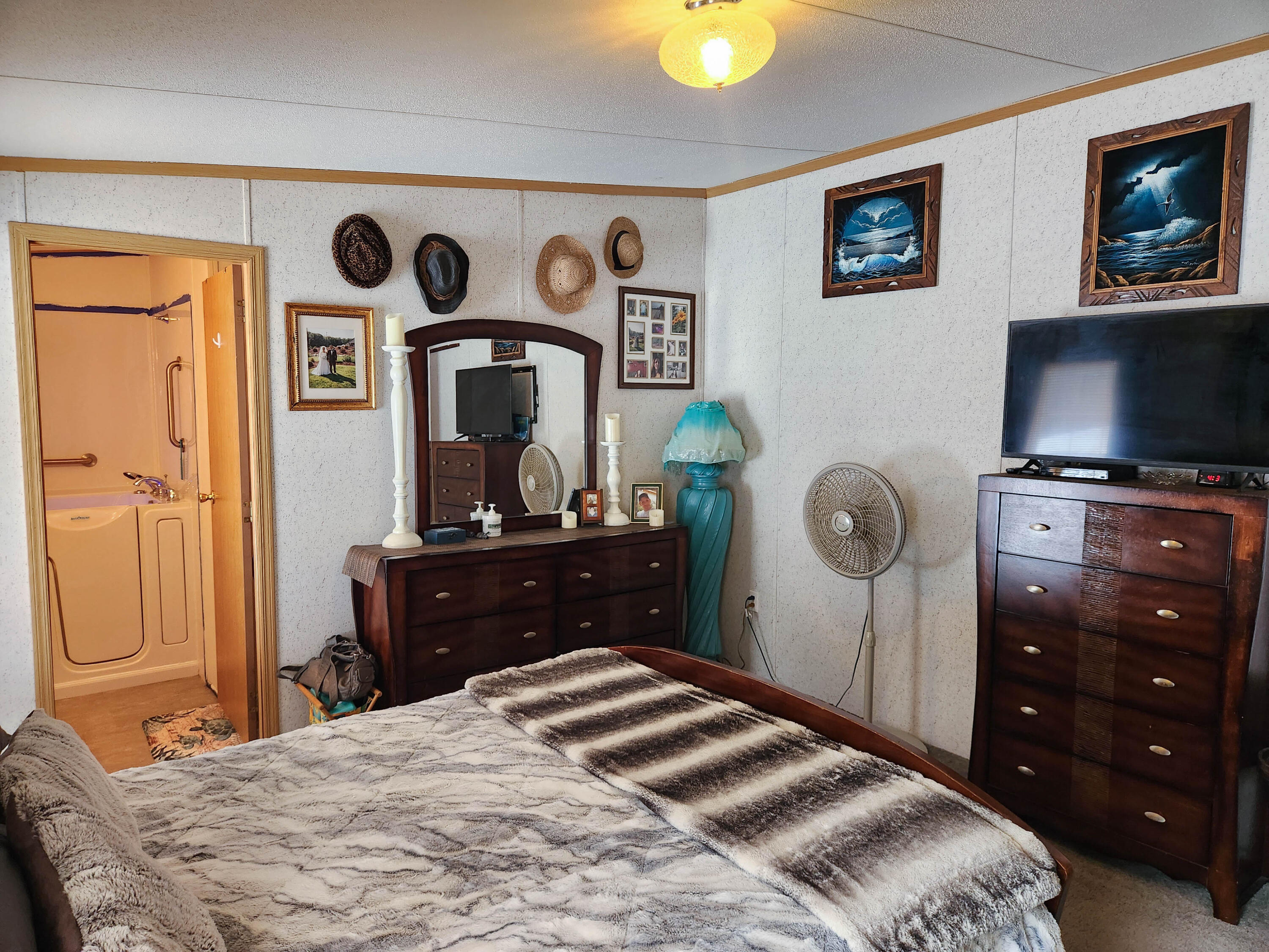 19 Main Street Grand Isle ME 04746