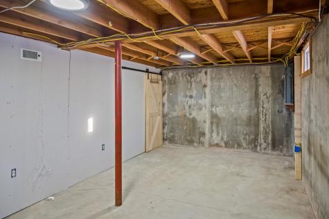 10 Abby Road Windham ME 04062