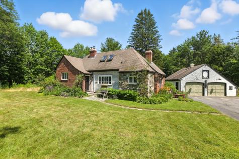 137 Middle Road Cumberland ME 04021