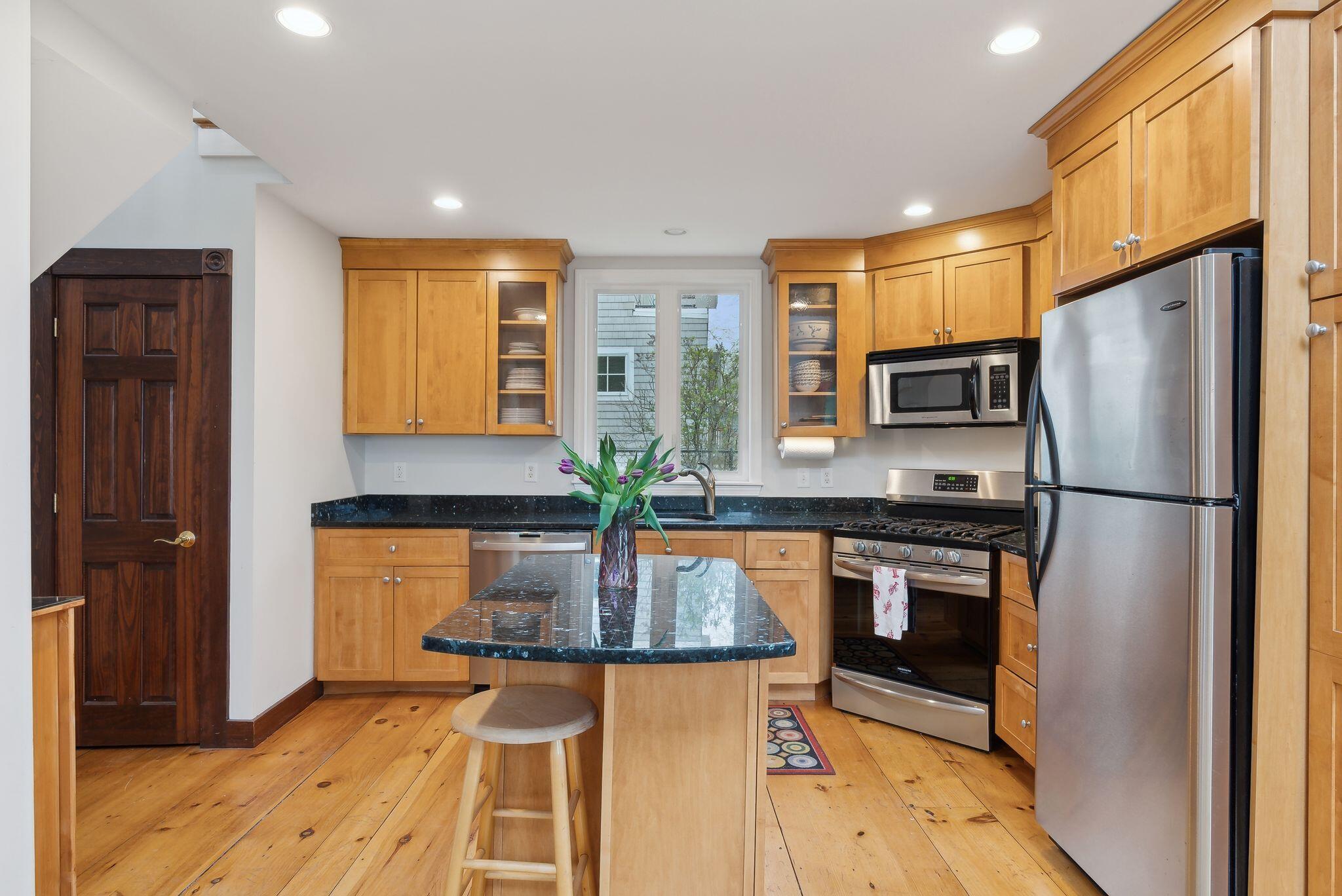 44 Maquoit Drive Freeport ME 04032