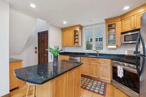 44 Maquoit Drive Freeport ME 04032