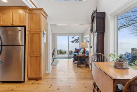 44 Maquoit Drive Freeport ME 04032