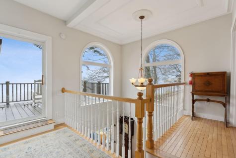 44 Maquoit Drive Freeport ME 04032