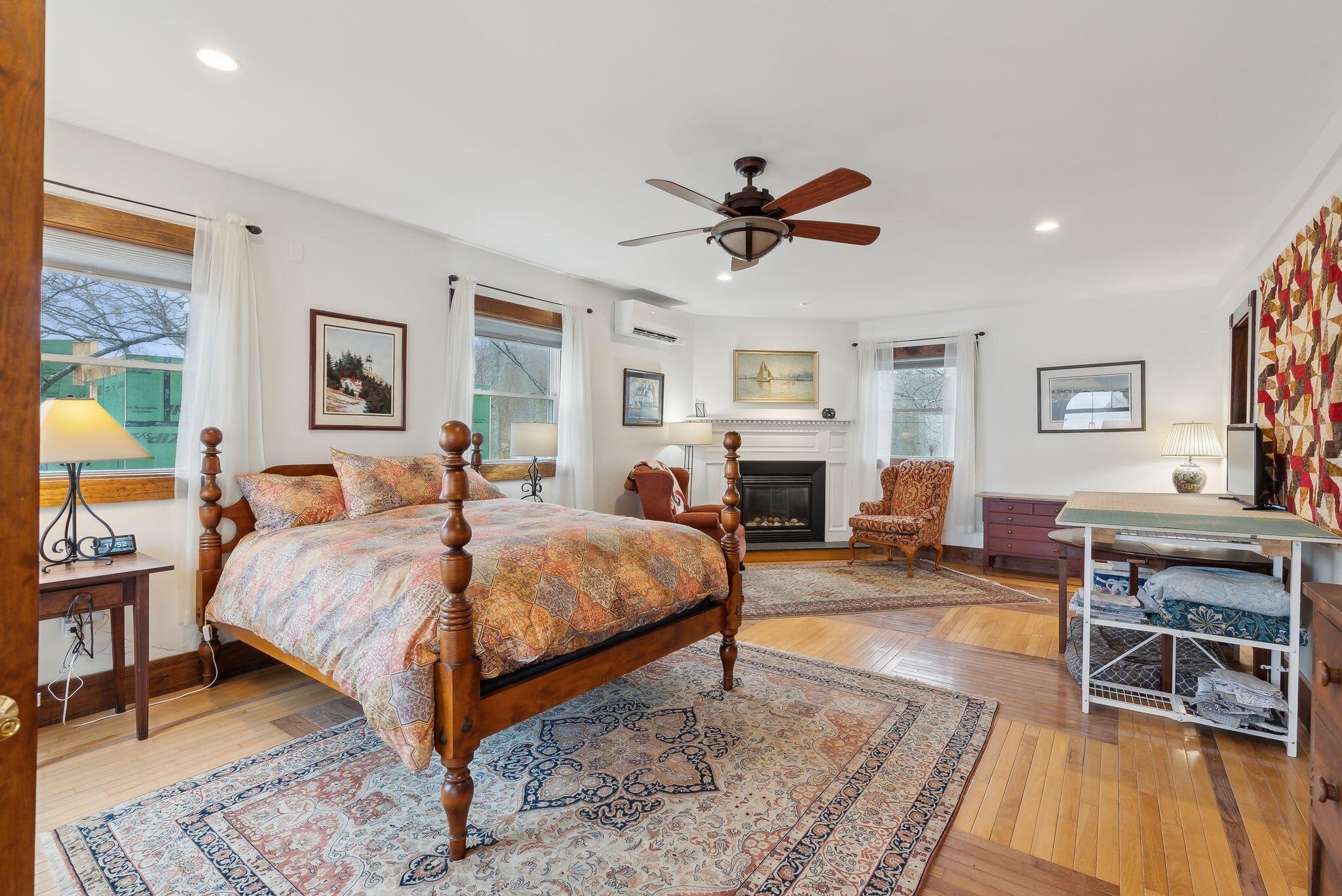 44 Maquoit Drive Freeport ME 04032